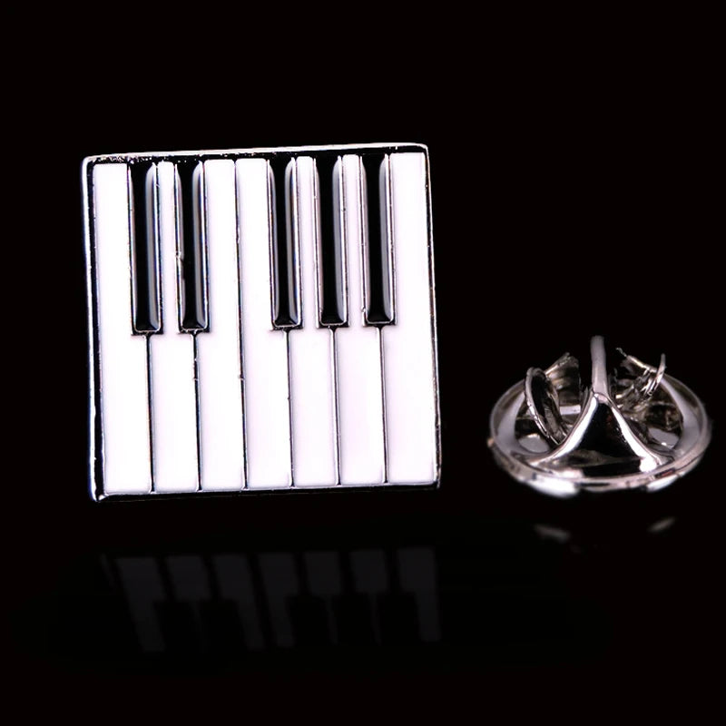 Music equipment violin horn Saxophone Guitar Brooch fashion men and women Lapel Pin clothing backpack accessories Badge