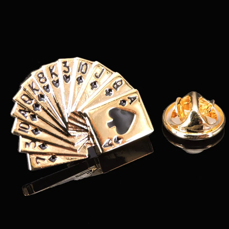 Music equipment violin horn Saxophone Guitar Brooch fashion men and women Lapel Pin clothing backpack accessories Badge