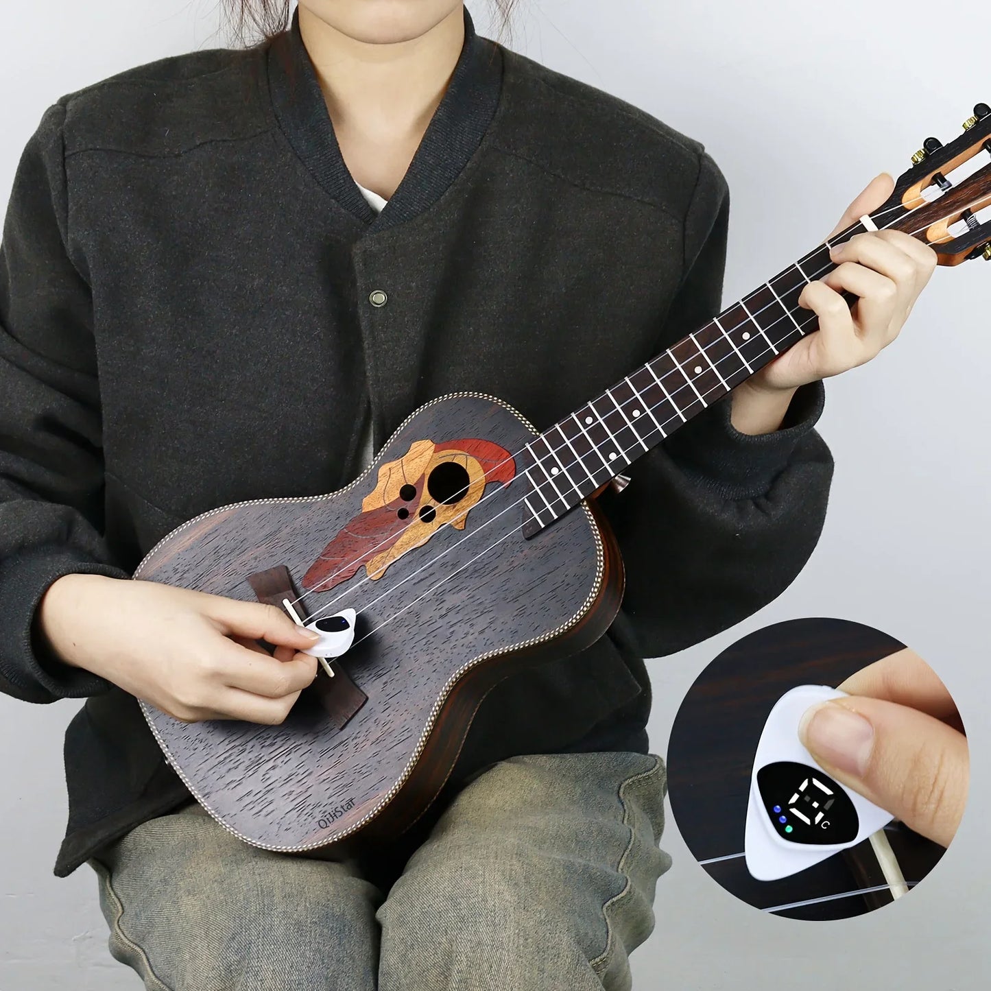 2-in-1 Guitar Pick & Tuner - Portable, Multi-Purpose Pitch Calibrator for Folk Guitars and Ukuleles, 12-Tone Equal Temperament,