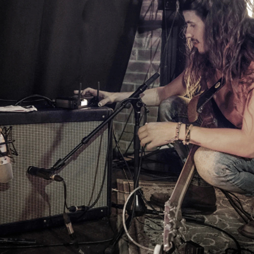 57 Dynamic Instrument Microphone - Professional Quality and Versatility for Live Performances and Recording