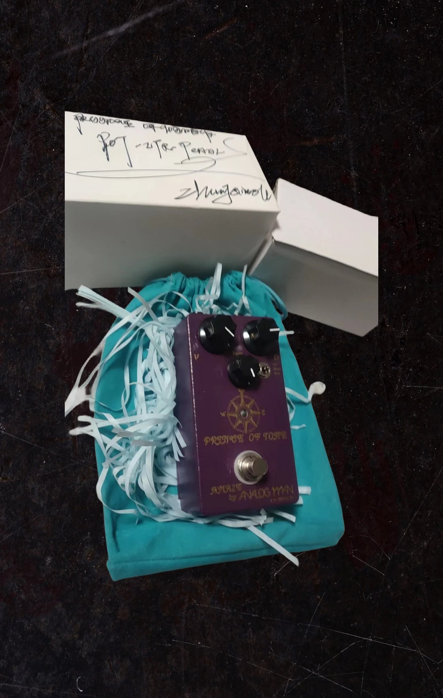 guitar pedal stompbox   overload Prince of tone